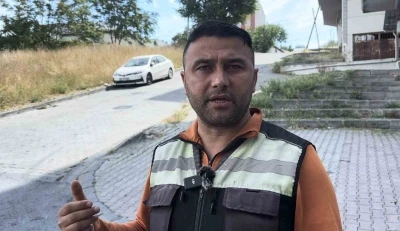 7 yaşındaki &ccedil;ocuk aracın altında kaldı, ayağa kalkıp koşarak evine gitti
