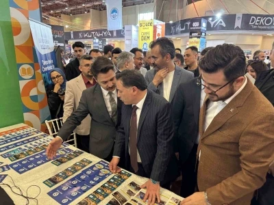 8. Kayseri Kitap Fuarı kapılarını ziyaret&ccedil;ilerine a&ccedil;tı
