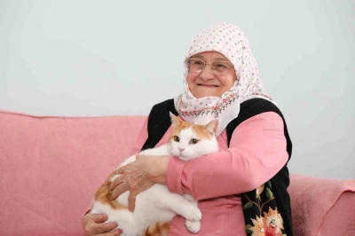 81&rsquo;lik Sevim nine unutulmadı
