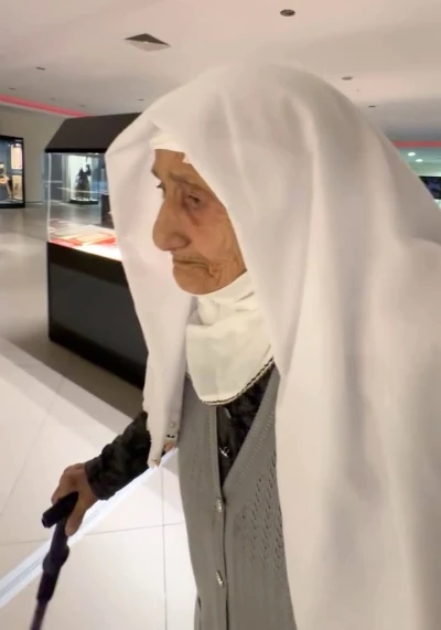 92 yaşındaki Erzurumlu Nine’de duygulandıran sözler
