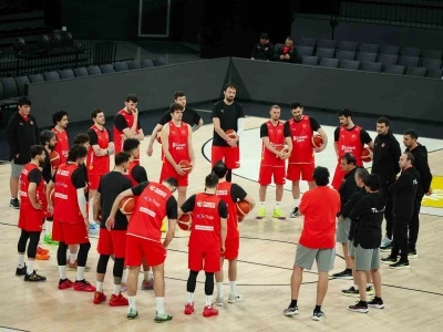 A Milli Erkek Basketbol Takımı, Sırbistan ma&ccedil;ı hazırlıklarına başladı
