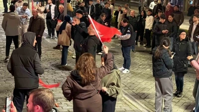 A Milli Futbol Takımı&rsquo;nın, D&uuml;nya Kupası&rsquo;na katılmaya hak kazanması Trabzon&rsquo;da coşkuyla kutlandı
