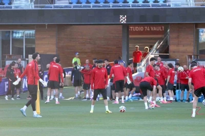 A Milli Futbol Takımı, San Francisco&rsquo;daki ilk antrenmanını yaptı

