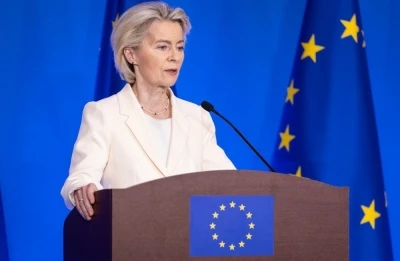 AB Komisyonu Başkanı Leyen: &quot;Zelenskiy’nin isteği ile ABD’deki görüşmeye katılacağım&quot;
