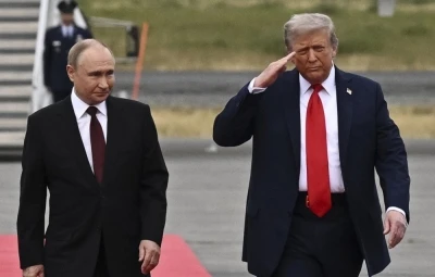 ABD basını, Trump’ın Putin ve Zelenskiy ile üçlü zirve gerçekleştirmek istediğini öne sürdü
