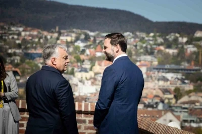 ABD Başkan Yardımcısı Vance: "İran&rsquo;ın olumlu ya da olumsuz yanıt vereceğinden eminiz"
