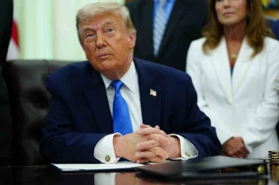 ABD Başkanı Trump: "İran&rsquo;ın haberi olmadan milyonlarca varil petrol &ccedil;ıkardık"
