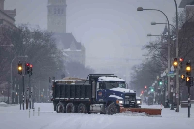 ABD&rsquo;de kar fırtınasında 800 binden fazla kişi elektriksiz kaldı
