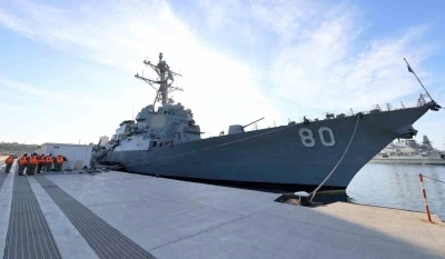 ABD Savaş Gemisi &rsquo;USS Roosevelt&rsquo; Mersin Limanı&rsquo;na demirledi
