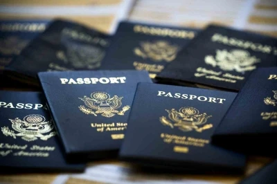 ABD, suikasta uğrayan sağcı aktivist Kirk hakkında olumsuz paylaşım yapan 6 yabancının vizesini iptal etti
