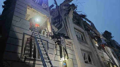 ABD ve İsrail&rsquo;in İran&rsquo;a y&ouml;nelik son saldırılarında en az 6 kişi hayatını kaybetti
