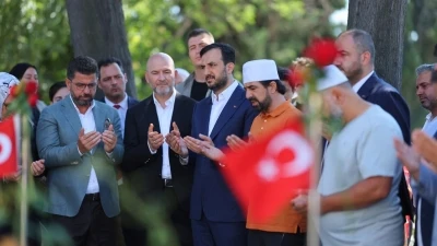 Abdullah &Ouml;zdemir: "15 Temmuz, liderine inanan milletin b&uuml;y&uuml;k zaferidir"
