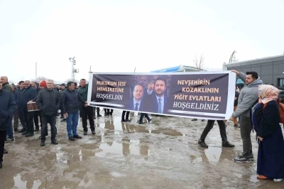 Adalet Bakanı Akın G&uuml;rlek, memleketi Nevşehir&rsquo;de davul zurnayla karşılandı
