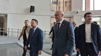 Adalet Bakanı Akın G&uuml;rlek&rsquo;ten Bakırk&ouml;y Adalet Sarayı&rsquo;na ziyaret
