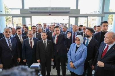 Adalet Bakanı G&uuml;rlek: "12. Yargı Paketimizle ilgili meslektaşlarla s&uuml;rekli istişare halindeyiz"
