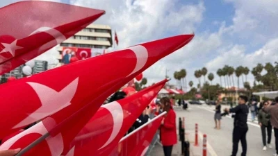Adana&rsquo;da 23 Nisan Ulusal Egemenlik ve &Ccedil;ocuk Bayramı coşkuyla kutlandı
