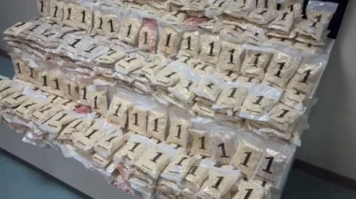 Adana&rsquo;da 335 bin uyuşturucu hap ele ge&ccedil;irildi, 10 ş&uuml;pheli g&ouml;zaltında
