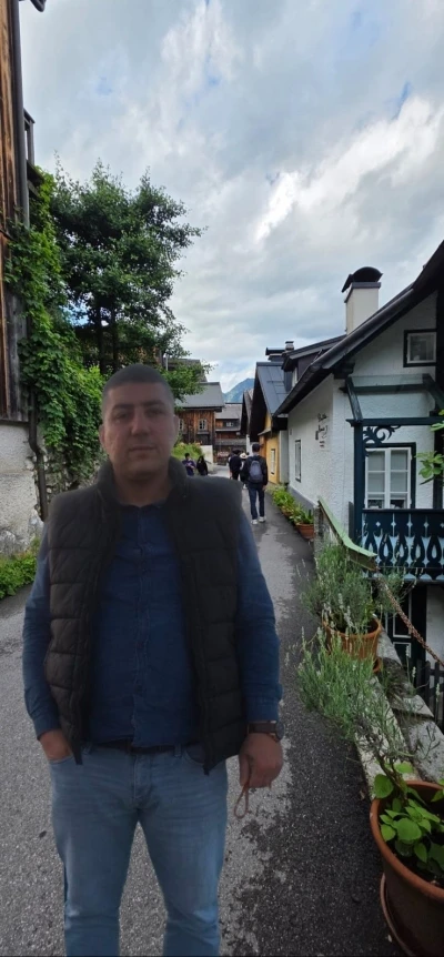 Adana’da araç park etme kavgası: Baba öldü, kızı yaralandı
