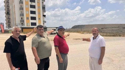 Adana&rsquo;da &ccedil;&ouml;p sorunu vatandaşı canından bezdirdi
