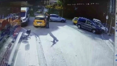 Adana’da kafeye otomatik tüfekle saldırı kamerada
