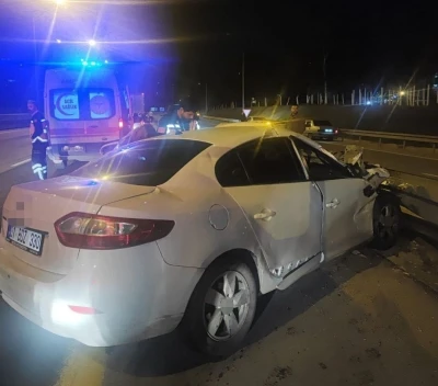 Adana&rsquo;da otoyolda trafik kazası : 1 &ouml;l&uuml;
