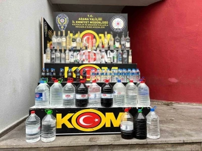 Adana&rsquo;da pet şişelerde satılacak sahte i&ccedil;kiler ele ge&ccedil;irildi
