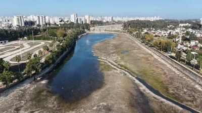 Adana’da son 52 yılın en kurak dönemi: Nehre ve kanallara su verilmiyor
