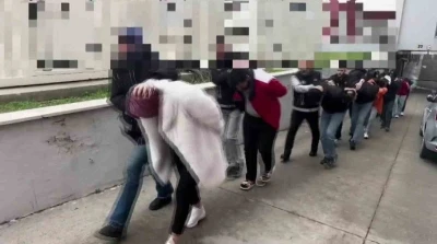 Adana&rsquo;da uyuşturucu operasyonu: 11 tutuklama
