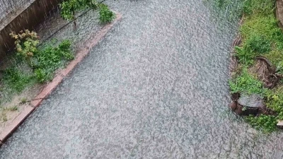 Adana&rsquo;da yağmur sele neden oldu
