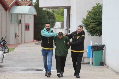 Adana&rsquo;daki cinayet: 19 yaşındaki gen&ccedil; 4 bin TL alacağı y&uuml;z&uuml;nden &ouml;ld&uuml;r&uuml;lm&uuml;ş
