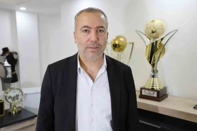Adana Demirspor Başkanı Zeybek: "Bundan sonra b&uuml;t&uuml;n sorumluluk artık bu şehrindir"
