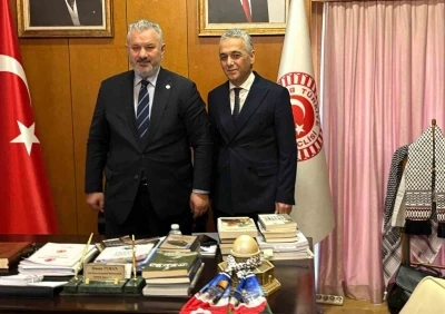Adil Kurban&rsquo;dan TBMM&rsquo;de Hekimlik Meslek Kanunu &ccedil;ağrısı
