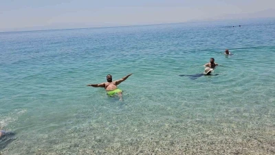 Adilcevaz&rsquo;da plajlar Ege&rsquo;yi aratmıyor
