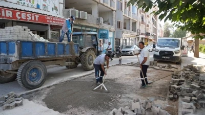 Adıyaman Belediyesi’nden kısmi arızalar sonrası hızlı yol onarımı
