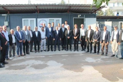 Adıyaman’da il protokolü muhtarlarla bir aray geldi