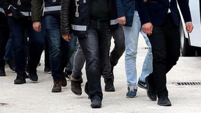 Adliye emanetten uyuşturucu ka&ccedil;ırıldı: 5 tutuklama!