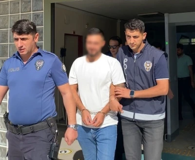 Adliye önünde taşkınlık yapan 3 kişi tutuklandı
