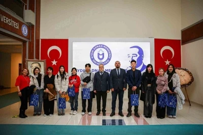 AD&Uuml; Rekt&ouml;r&uuml; Kent, Tayvan Veteriner hekimlik &ouml;ğrencilerini ağırladı
