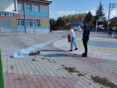 AFAD’dan okullarda yangın ve deprem tatbikatı

