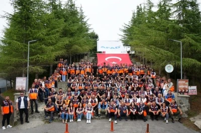 AFAD gönüllüleri ile bir araya geldi
