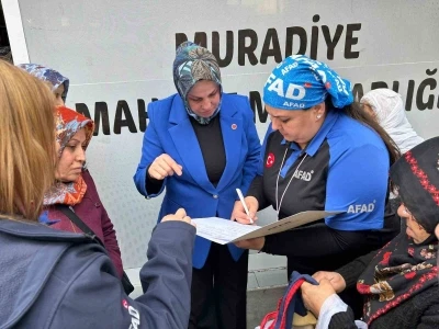 AFAD g&ouml;revlileri kadınları deprem konusunda bilin&ccedil;lendirdi
