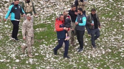 AFAD zamanla yarıştı: Siirt&rsquo;te kaybolan 3 yaşındaki kız &ccedil;ocuğundan m&uuml;jdeli haber
