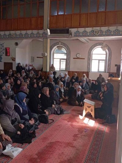 Afyonkarahisar&rsquo;da İrşat programları s&uuml;r&uuml;yor
