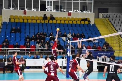 Afyonkarahisar&rsquo;da voleybol finali tamamlandı
