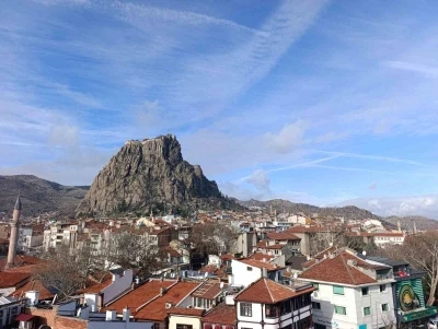 Afyonkarahisar&rsquo;ın n&uuml;fusu 751 bin 808&rsquo;e y&uuml;kseldi
