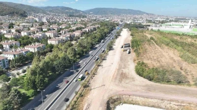 Ağır vasıta yasağı D130’da trafik akışını hızlandırdı
