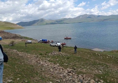 Ağrı&rsquo;da Balıkg&ouml;l&uuml;&rsquo;nde kaybolan şahsın cansız bedenine ulaşıldı
