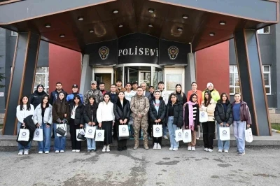 Ağrı’da öğrencilere üniversite gezisi ve emniyet söyleşisi düzenlendi

