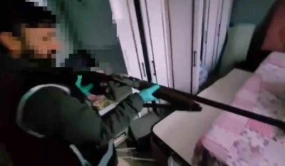 Ağrı&rsquo;da yasa dışı silah ticareti operasyonu: 2 tutuklama
