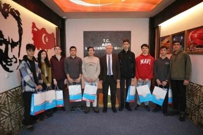 Ağrı, T&Uuml;BİTAK 2204-A B&ouml;lge Finali&rsquo;nde 4 derece elde etti
